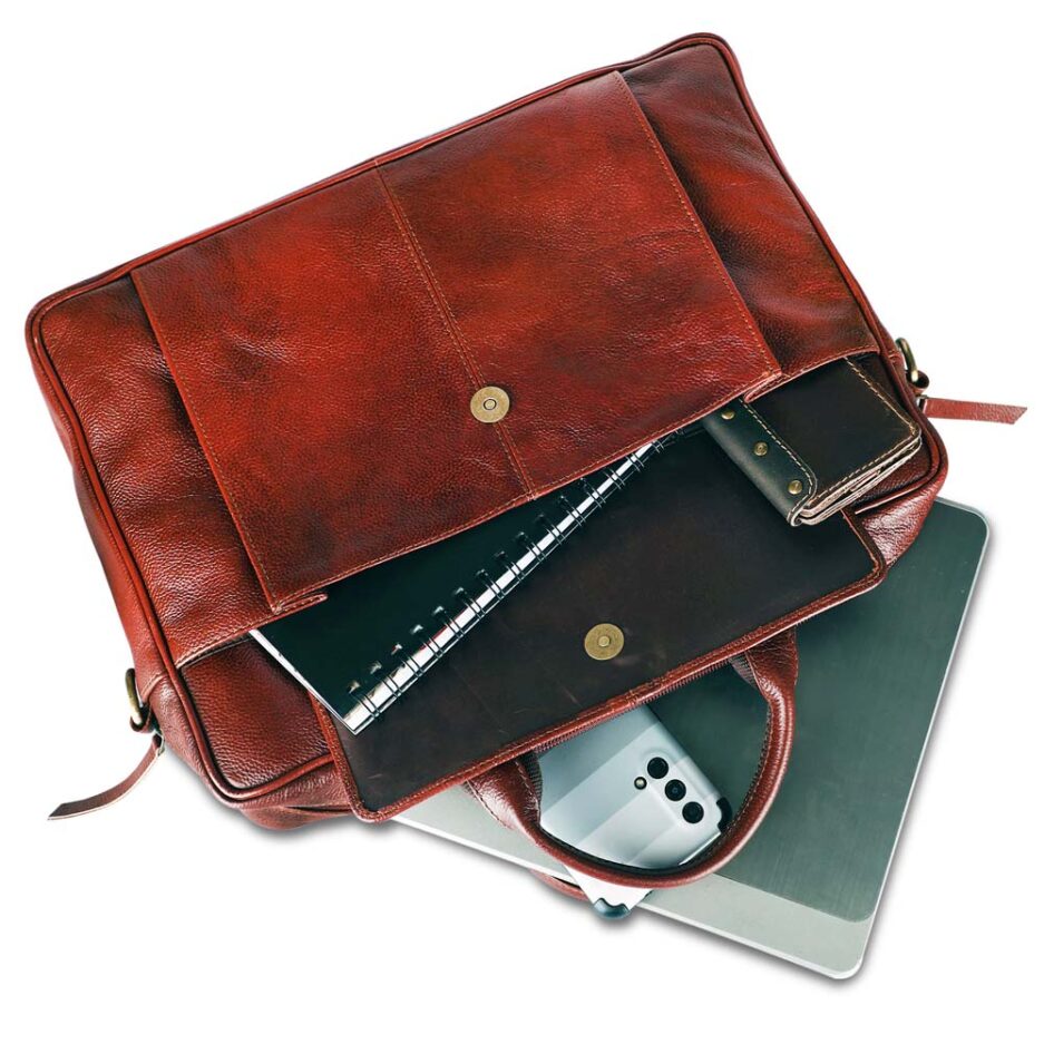 Sauve Cuer leather laptop with padded sleeve